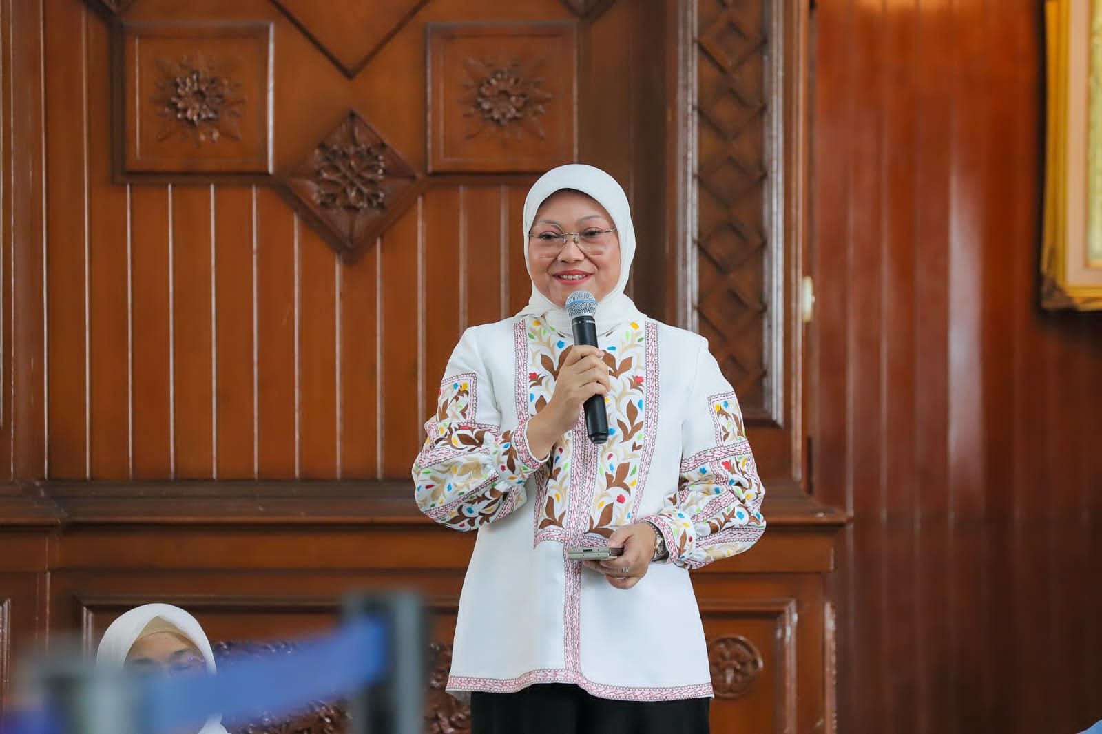 Kemnaker Gelar Sosialisasi Magang Luar Negeri dan Launching SMK Asy-Syarif Mitra Industri 