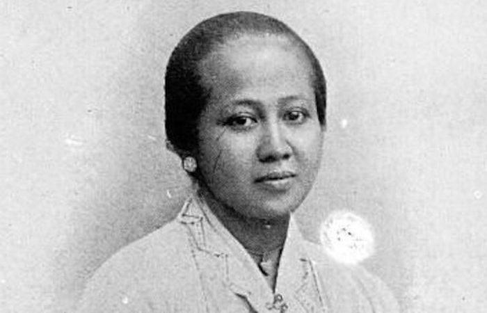 30 Caption Hari Ibu Kartini yang Penuh Makna dan Inspiratif 2025