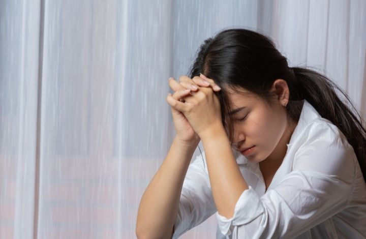 5 Cara Jaga Kesehatan Mental saat Dibanjiri Berita Negatif di Media Sosial