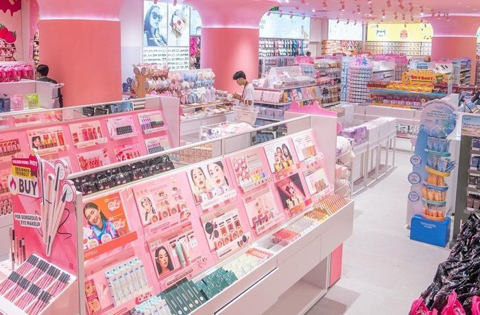 Viral, Wanita Ini Mengaku Dituduh Merusak Barang di Miniso, Berujung Minta Maaf