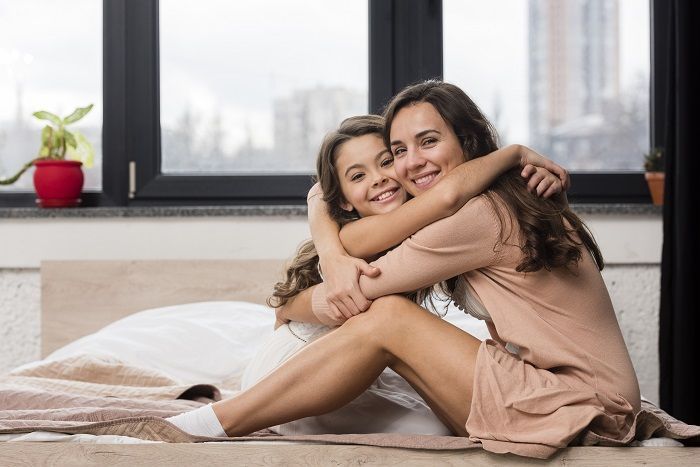 Moms, Begini Cara Mengelola Keuangan dan Keharmonisan Keluarga ala Prita Ghozie dan Novita Angie