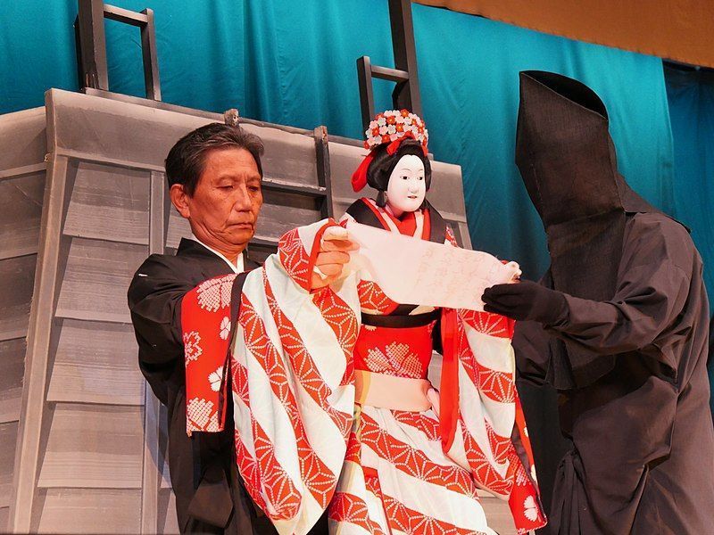 Mengenal Bunraku: Kesenian Tradisional Wayang Golek ala Jepang yang Mendunia