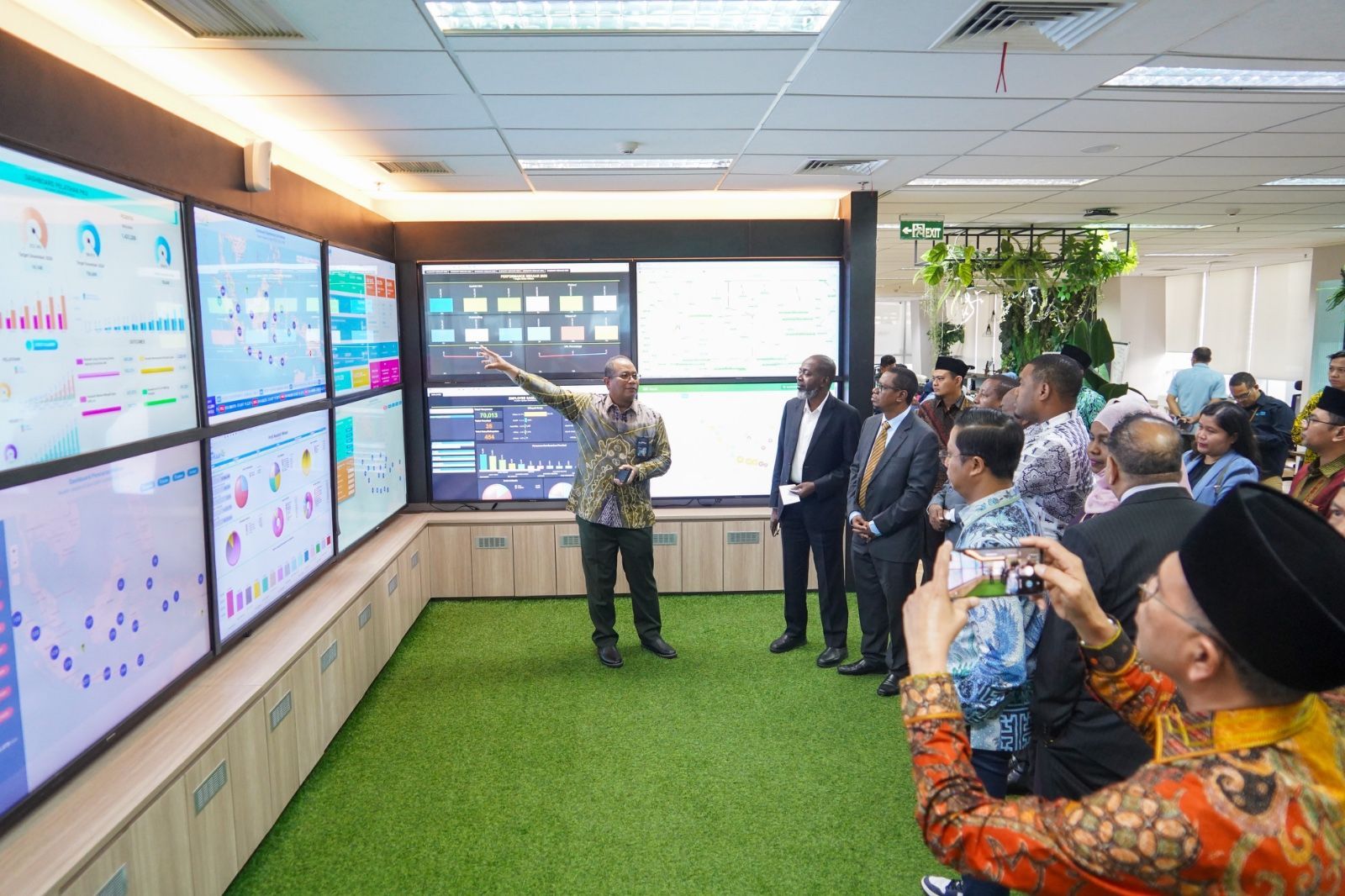 Delegasi ZEEA Zanzibar Lakukan Benchmarking Pemberdayaan Ekonomi di PNM