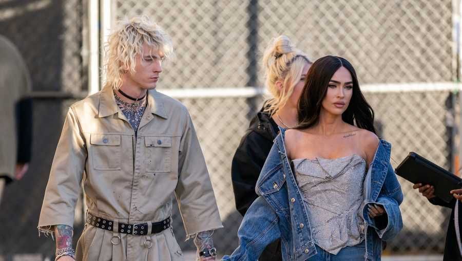 Megan Fox Putus dengan Machine Gun Kelly Saat Hamil 6 Bulan, Ini Alasannya