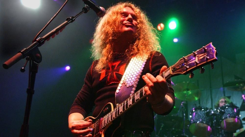 Profil John Sykes, Sosok Gitaris Ikonik Thin Lizzy yang Meninggal Dunia di Usia 65 Tahun