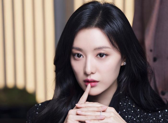 Kim Ji Won Dikabarkan Akan Membintangi Drama Medis Terbaru