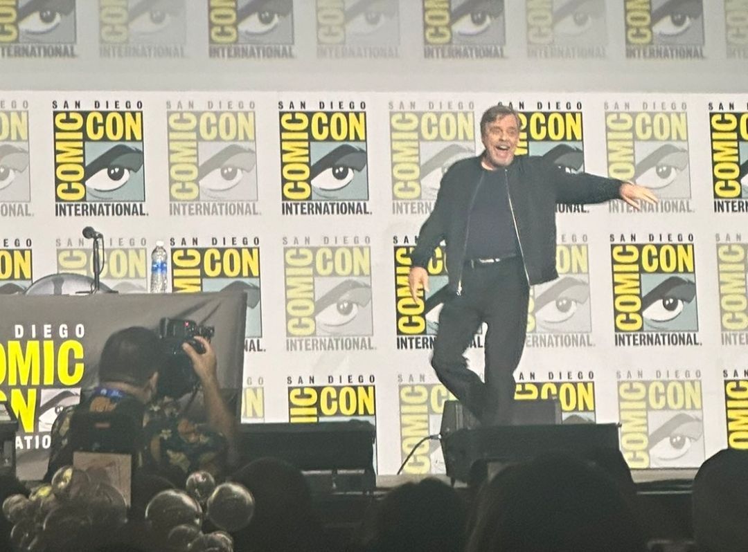 Mark Hamill Umumkan Akan Perankan Karakter Flying Dutchman di Film SpongeBob SquarePants Mendatang