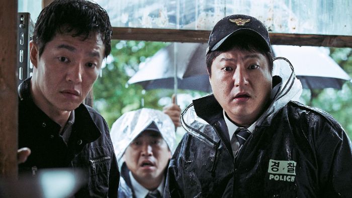 9 Film Horor Thriller Paling Disturbing, Bikin Gak Nyaman setelah Nonton!