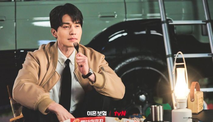 Sinopsis 'The Divorce Insurance', Drakor Komedi Romantis Terbaru April 2025
