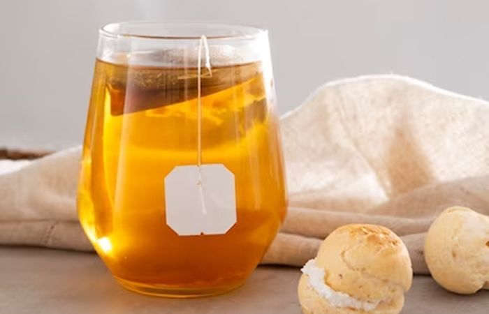 7 Dampak Buruk Minum Teh di Malam Hari, Ternyata Bikin Susah Tidur!