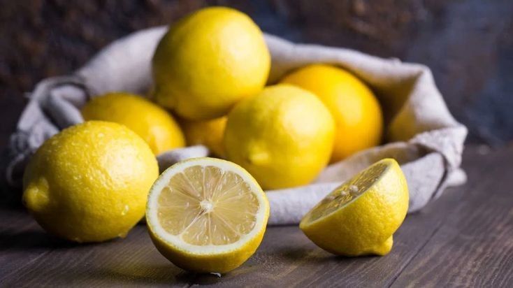 5 Masker Wajah dari Lemon untuk Kulit Cerah dan Glowing Alami
