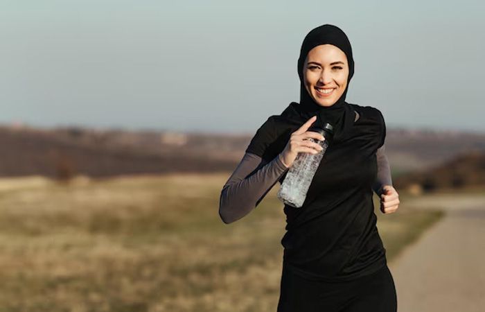 Tips Memilih Hijab Bergo Sport yang Nyaman saat Berolahraga