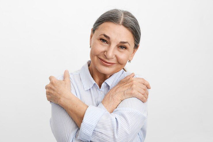 Memahami Menopause: Pengertian, Gejala, Penyebab, Diagnosis dan Pengobatan