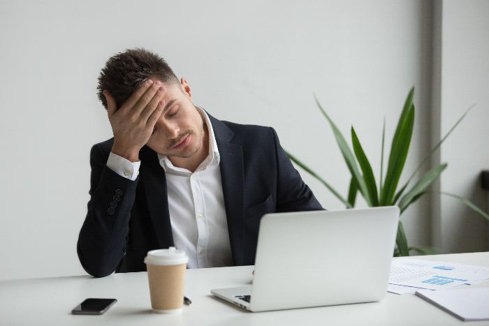 Karoshi: Ketika Terlalu Banyak Bekerja Bisa Berujung Maut!