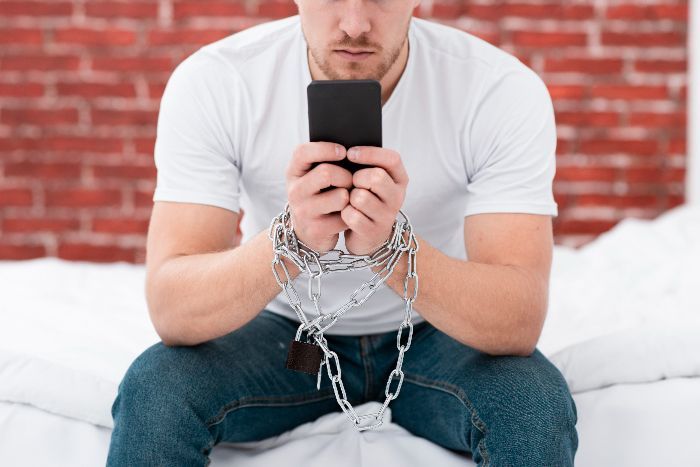 Mengapa Sulit Fokus? Bisa Jadi Kamu Terkena Brain Rot , Ini Penjelasannya