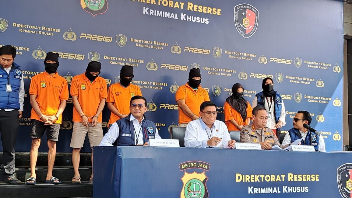 Bayaran Besar Jadi Iming-Iming Gaet Selebgram hingga Artis di Film Dewasa