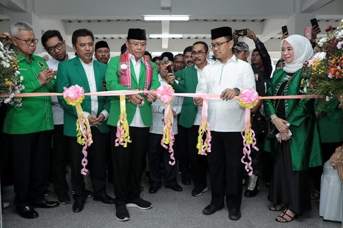 Resmikan Kantor DPW PPP Sulsel, Mardiono Dongkrak Semangat Kader untuk Menangkan Pemilu 2024