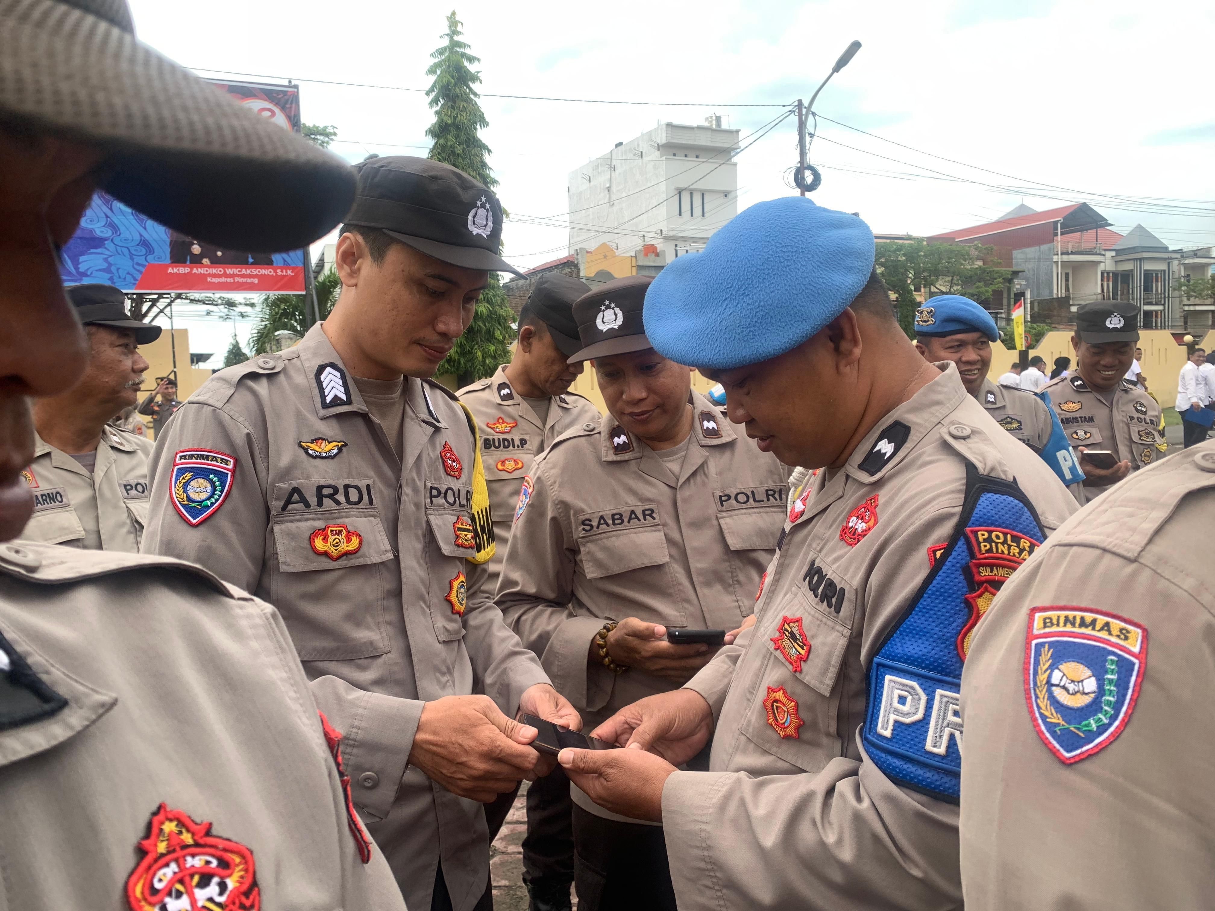 Antisipasi Judol, Sipropam Polres Pinrang Sidak HP Personel Anggota Kepolisian