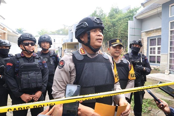 Densus 88 Amankan Seorang Pria di Stasiun Solo Balapan, Ternyata Ada Hubungan dengan Teroris Pelajar di Batu