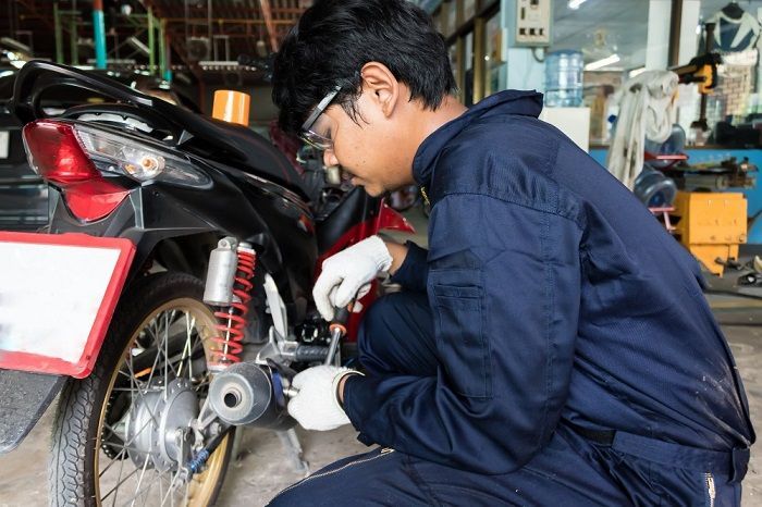 6 Tips Simpel Merawat Motor supaya Oke Terus: Gampang, tapi Kamu Suka Lalai!