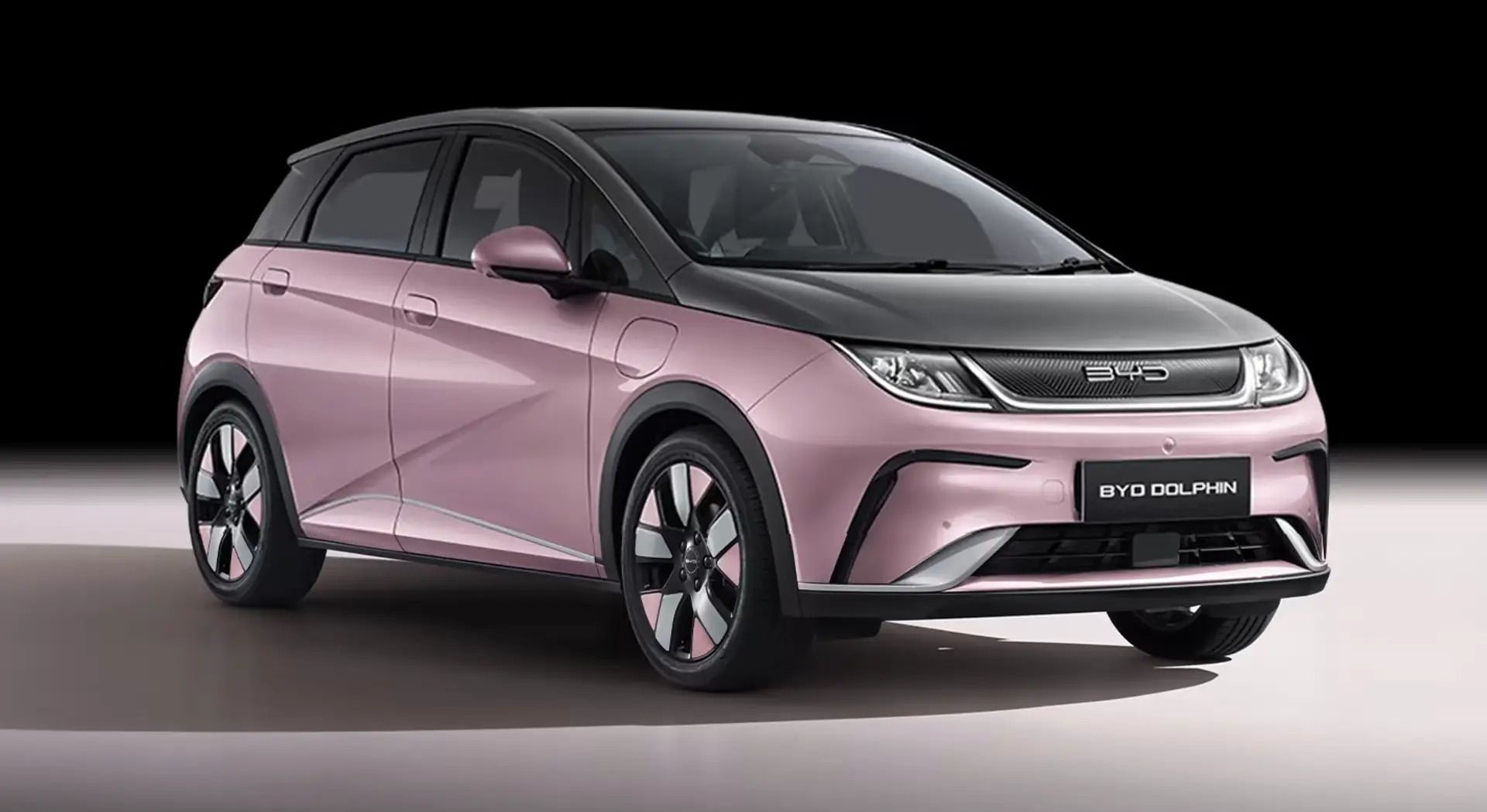 Daftar Harga BYD Dolphin Terbaru dan Terlengkap April 2026: Pas Banget Nih Buat Perkotaan!