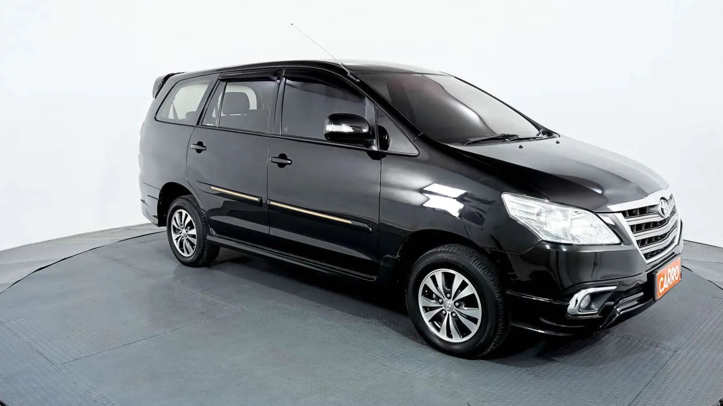 Punya Uang Rp200 Jutaan? Ini 5 Alasan Innova Diesel Bekas Tahun 2014 Masih Layak Dimiliki!