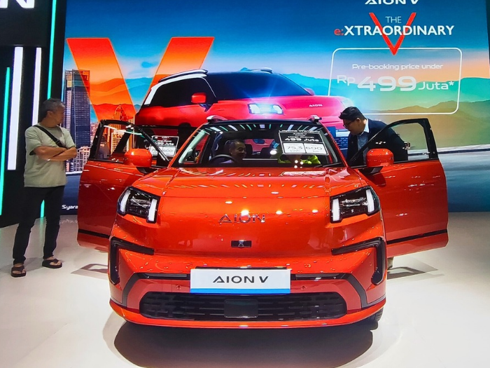 Update Harga Mobil Listrik AION V Terbaru dan Terlengkap 2025, Worth It Gak Harganya?