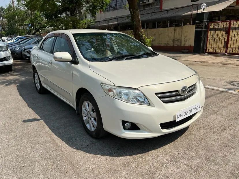 Update Harga Toyota Corolla Altis Second Tahun 2015 yang Bisa Masuk Radar Pilihanmu, Worth It Gak?