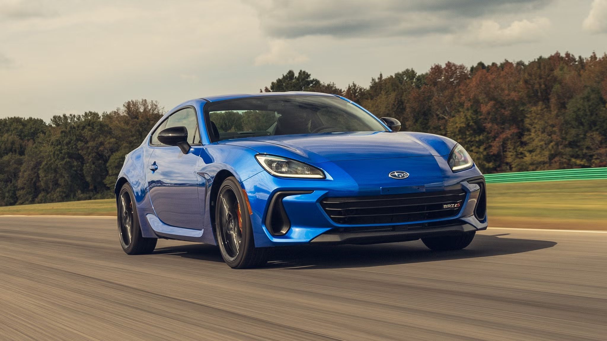 5 Keunggulan Subaru BRZ Terbaru Tahun 2025: Mobil Sport Coupe yang Cocok Untuk Drifting!