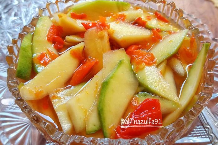 Resep Asinan Buah Segar, Pedas, Asam, dan Bikin Nagih di Cuaca Panas