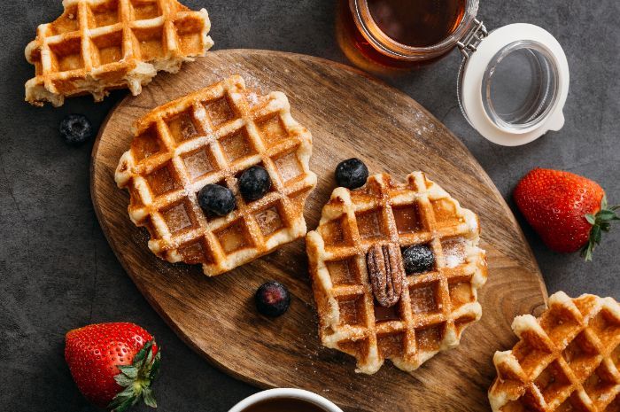 17 Ide Nama Usaha Waffle Kekinian yang Cepat Viral dan Bikin Pelanggan Laper Mata
