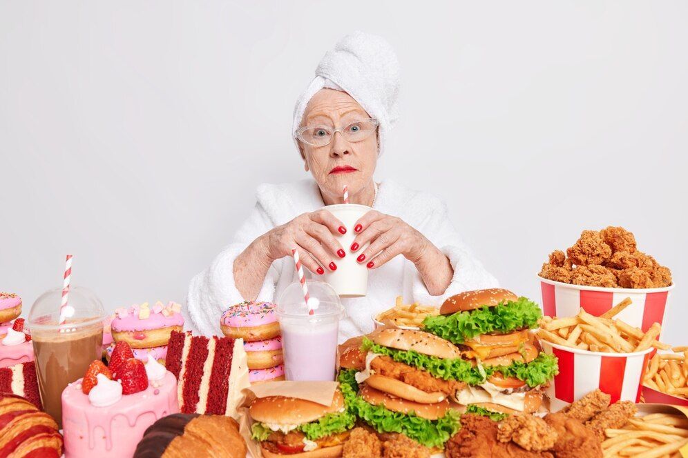 Rasanya Enak sampai Bikin Ketagihan? Ini 5 Tips Kurangi Kebiasaan Makan Junk Food demi Kesehatan