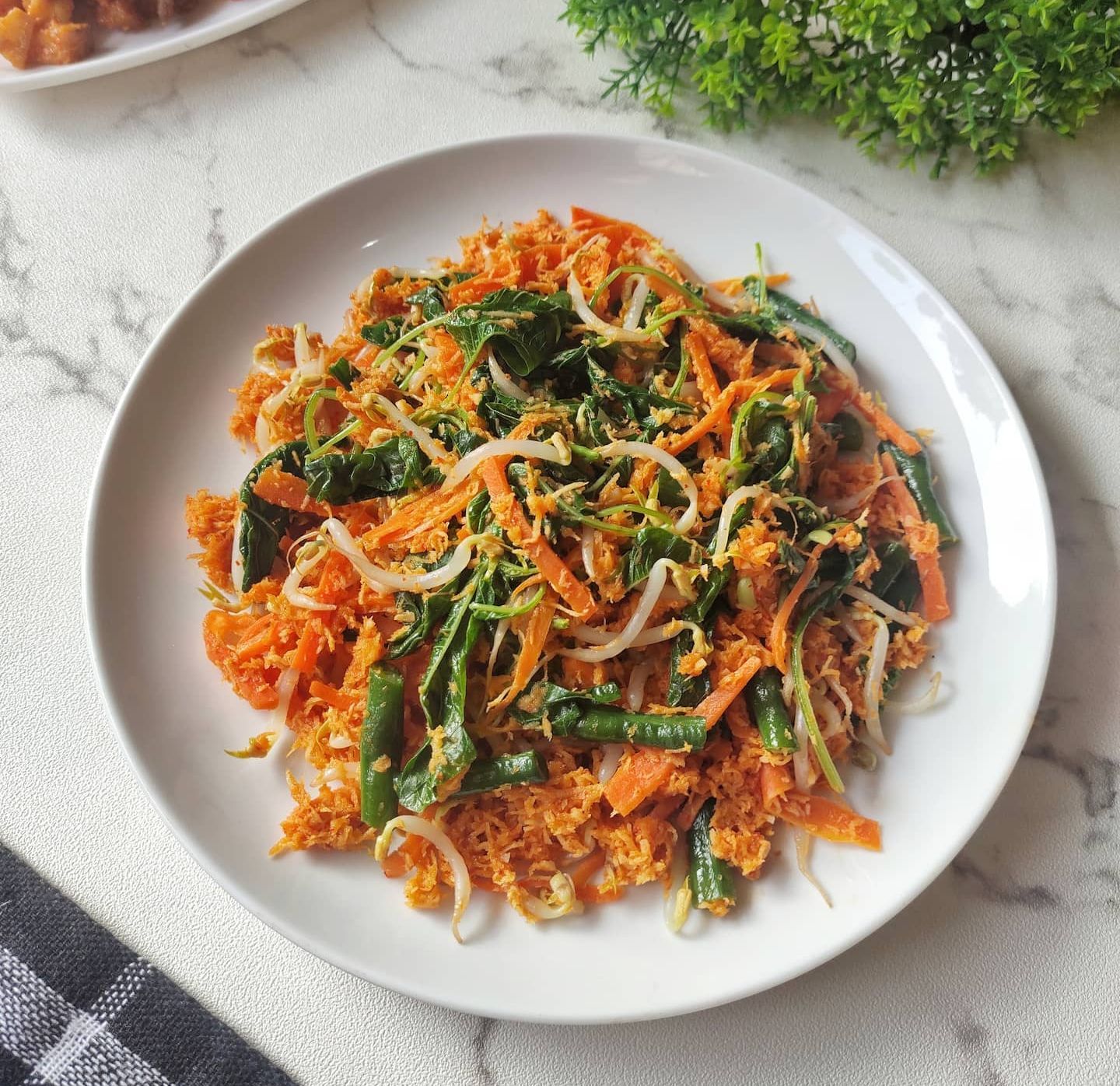 Rahasia Urap Sayur Enak ala Rumahan, Bumbunya Bikin Nagih