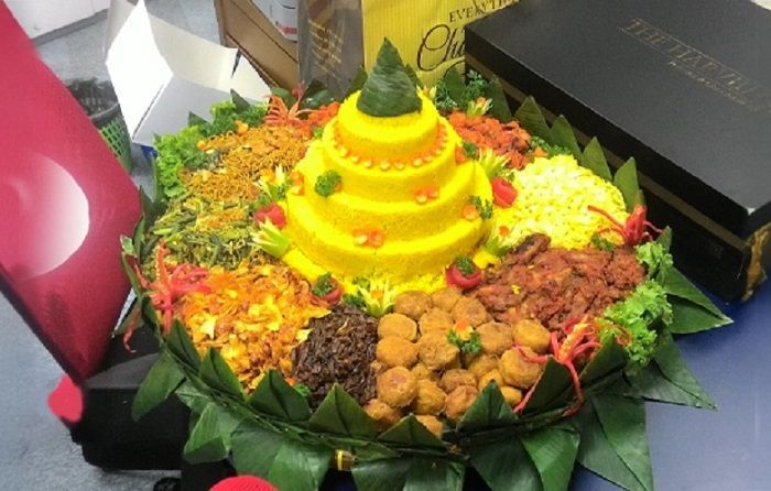 17 Ide Nama Usaha Nasi Tumpeng Kekinian, Bikin Laper Sekaligus Auto Viral