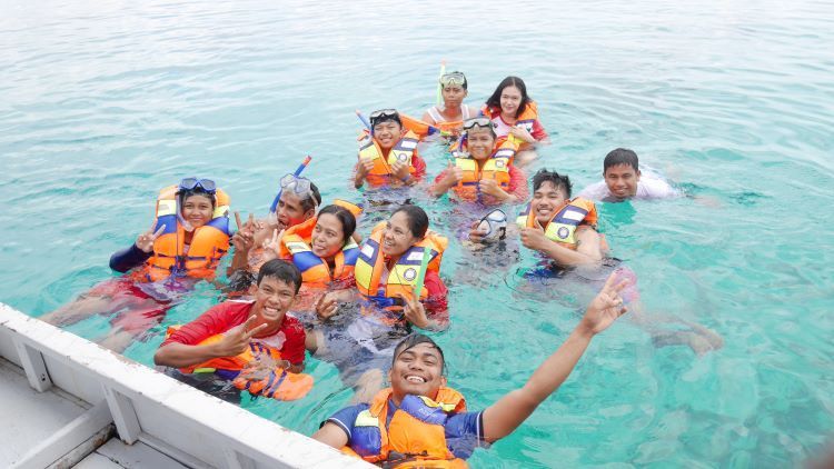 Keindahan Pulau Liukang Loe yang Bikin Wisatawan Eropa Jatuh Hati