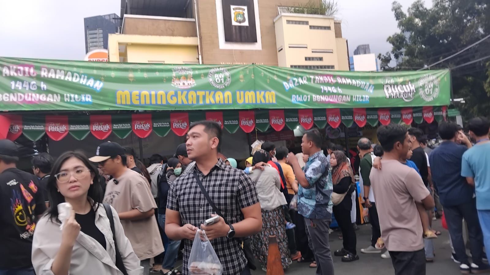 6 Pasar Ramadhan Dari Berbagai daerah di Indonesia yang Harus Kamu Datangi