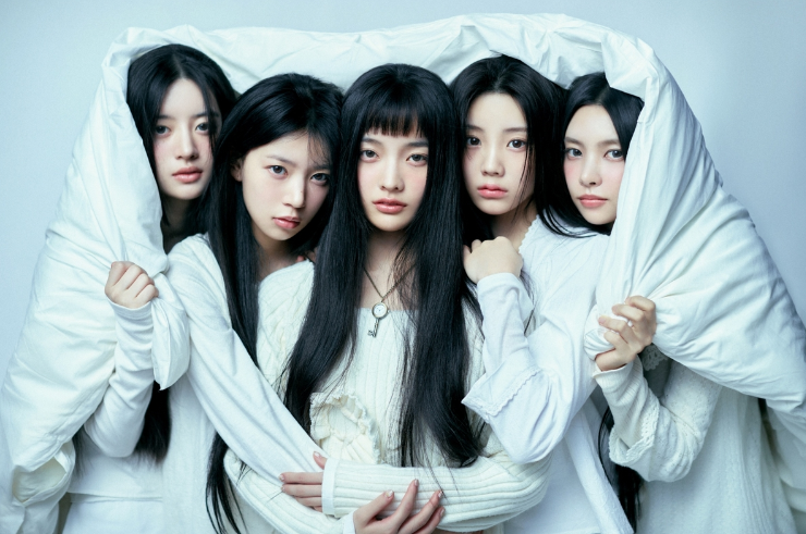 Comeback ke ADOR, NewJeans Dapat Kritik dari Fans LE SSERAFIM dan ILLIT