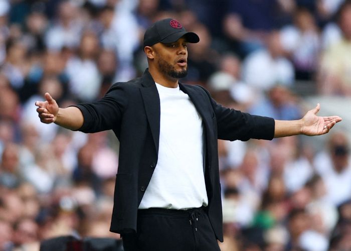 Sempat Digoda Vincent Kompany Gabung Bayern Munich, Antony Pilih Bertahan dengan Real Betis