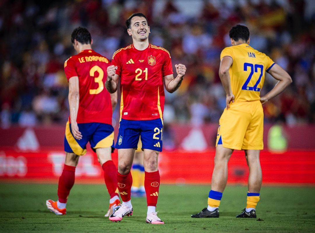 Oyarzabal Cetak Dua Gol, Spanyol Hancurkan Serbia dalam Uji Coba Piala Dunia
