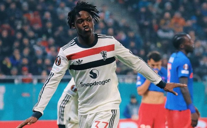 Napoli Kembali Rayu Manchester United untuk Datangkan Kobbie Mainoo