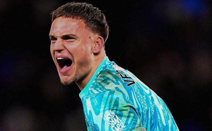 Chelsea Siap Bersaing dengan Bayern dan Manchester United untuk Dapatkan Kiper Brighton