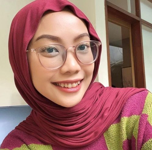 Nadya Mayangsari - Miley Cyrus Buka Suara soal Rumor Berseteru dengan Ibunya: Keluarga Prioritas Saya